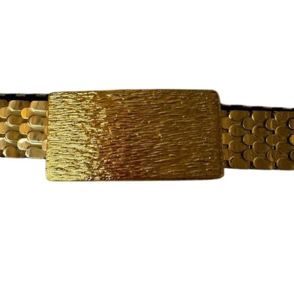 Vintage Gold-Tone Metal Waist Belt With Textured Rectangular Clasp & Elastic Bac - Picture 2 of 10